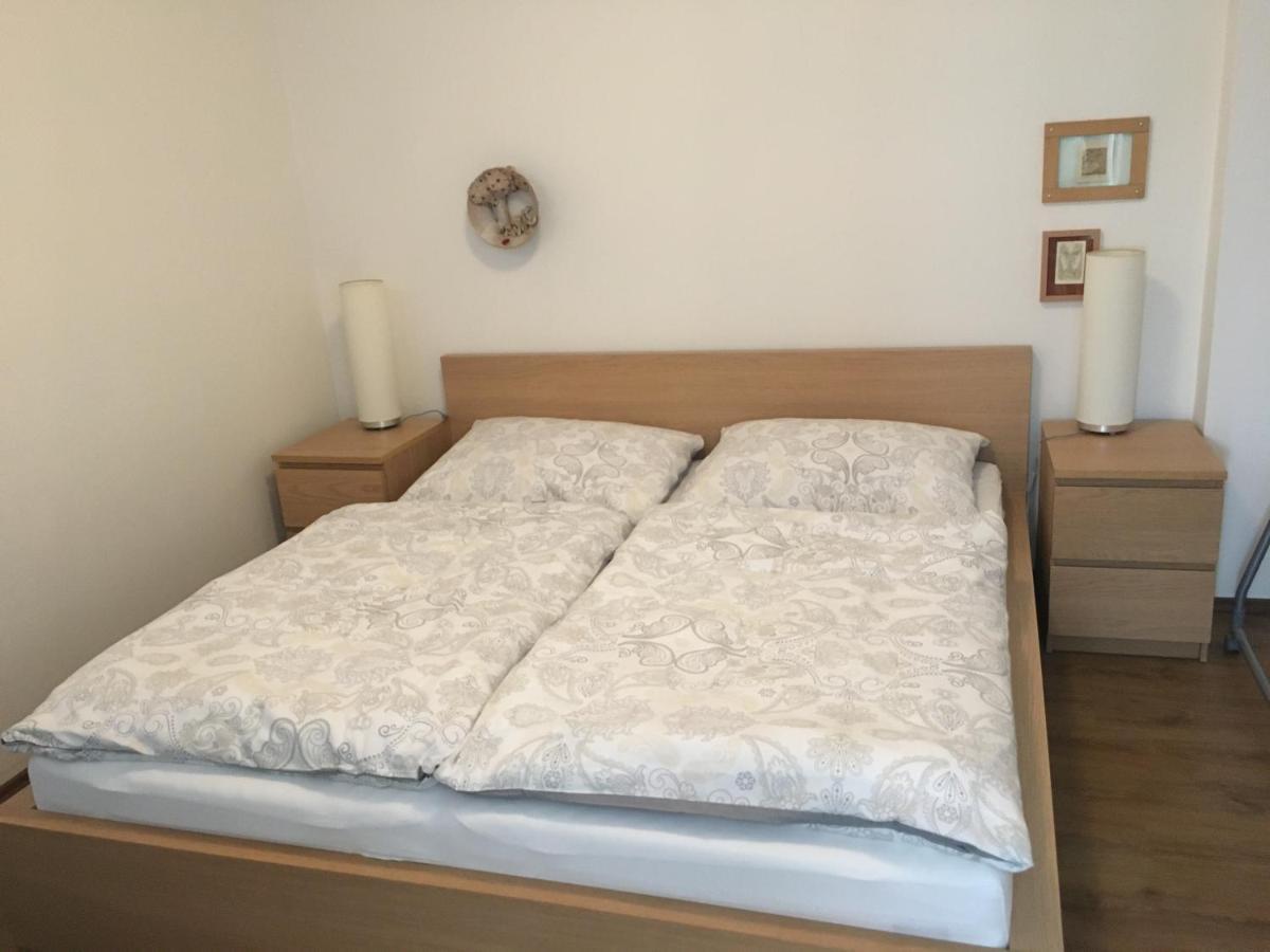 Apartman Ve Dvore Ratiskovice Екстер'єр фото