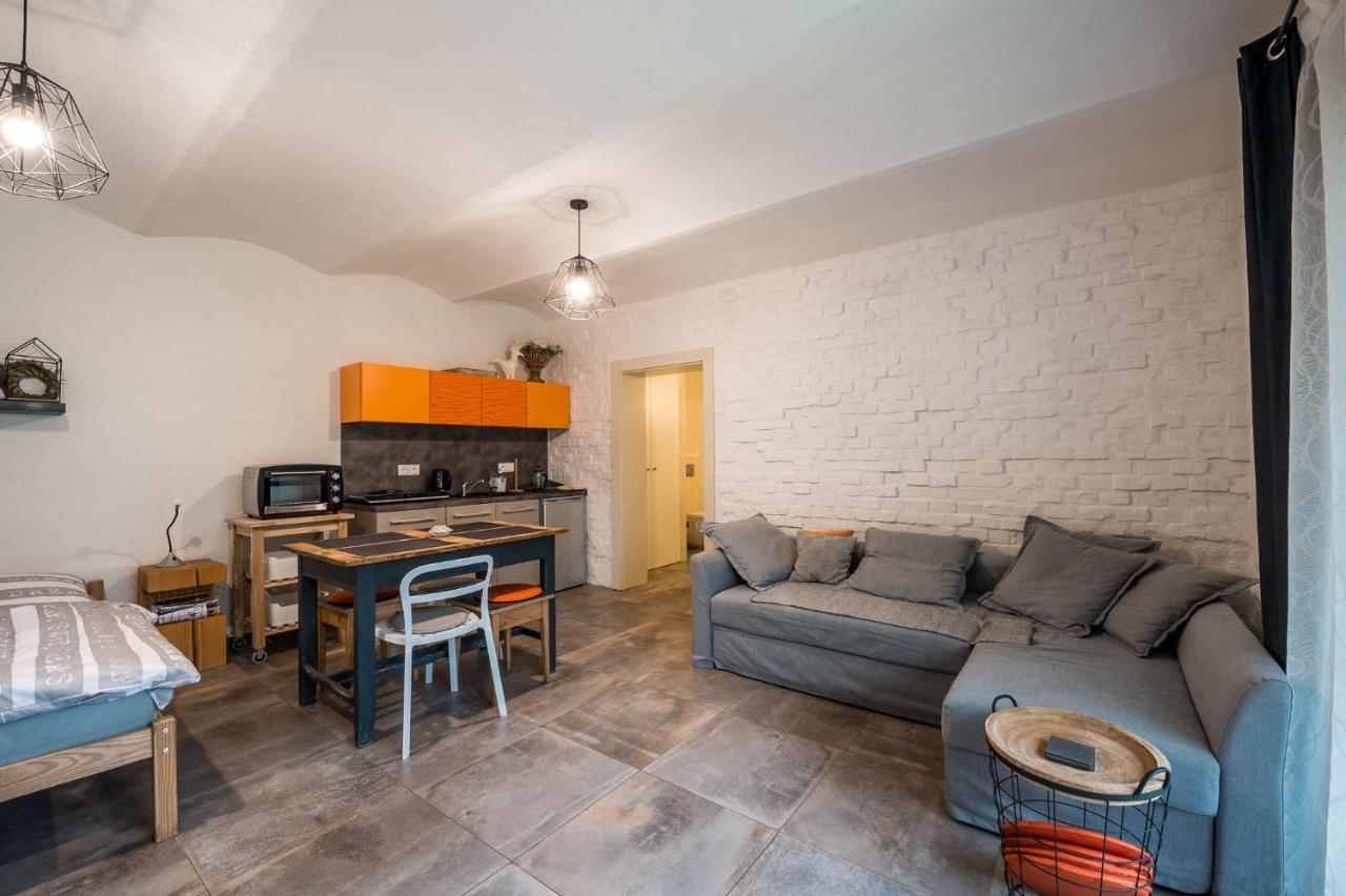 Apartman Ve Dvore Ratiskovice Екстер'єр фото